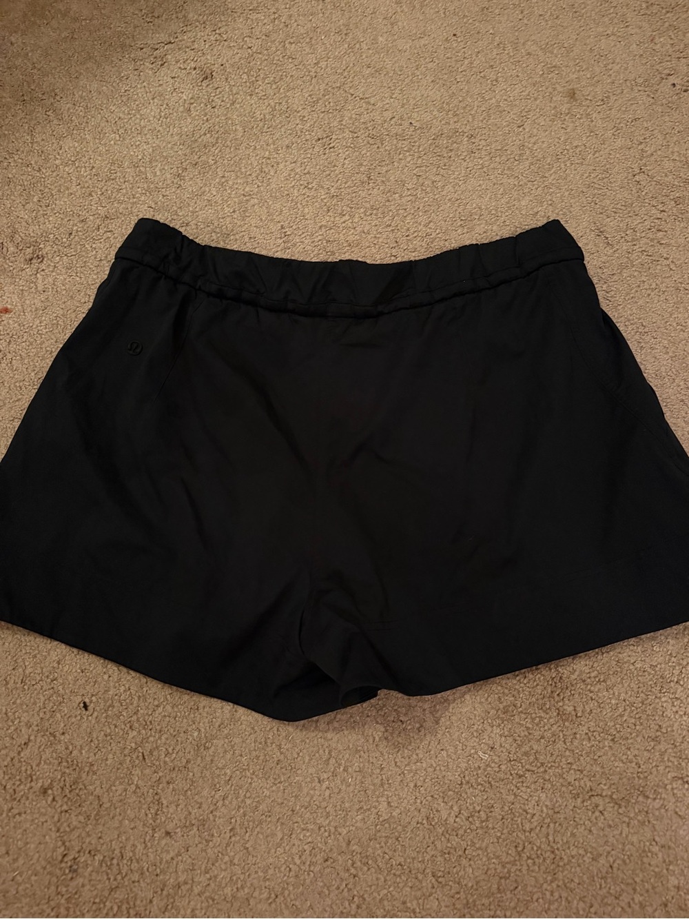 Lululemon Women’s Black Shorts - Picture 5 of 6